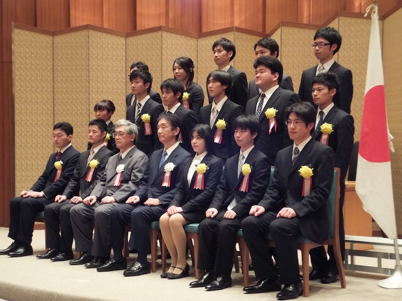 育志賞受賞集合写真
